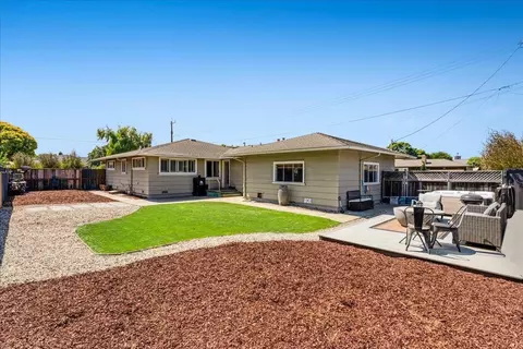 21 San Juan Dr, Salinas, CA 93901 photo 35