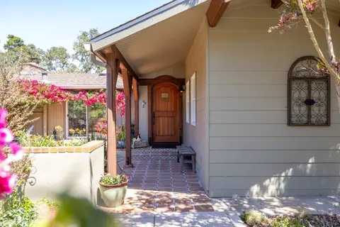 25213 Ward Pl, Carmel, CA 93923 photo 3
