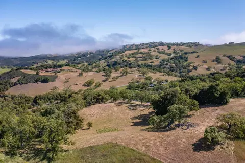 8 Touche Pass, Carmel, CA 93923 photo 6