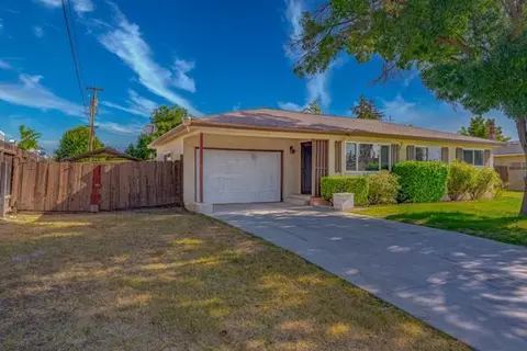 1395 Queens Cir, Merced, CA 95340 photo 3