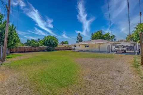 1395 Queens Cir, Merced, CA 95340 photo 18