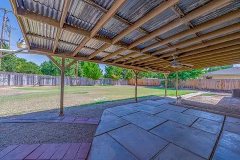 1395 Queens Cir, Merced, CA 95340 photo 14