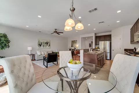 950 Pueblo St, Gilroy, CA 95020 photo 4