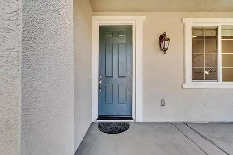 950 Pueblo St, Gilroy, CA 95020 photo 3