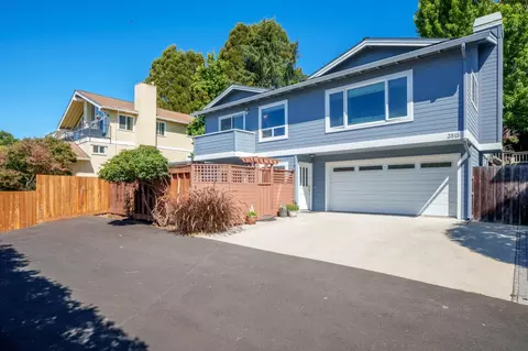 3515 Mission Dr, Santa Cruz, CA 95065