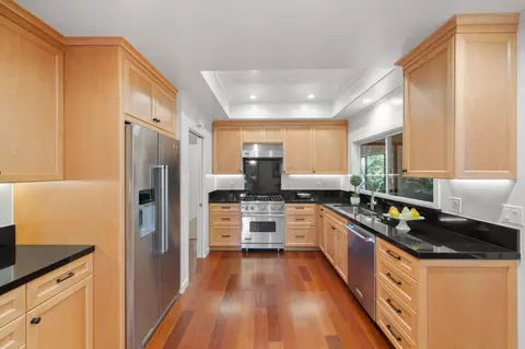 1230 Sharon Park Dr 54, Menlo Park, CA 94025