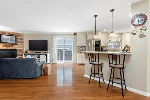 1490 Irving Ave, Monterey, CA 93940 photo 6
