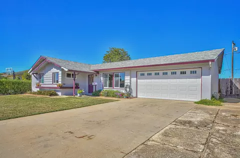 1917 Glendora Way, Salinas, CA 93906 photo 2