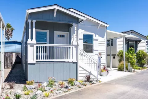 1555 Merrill St 28, Santa Cruz, CA 95062