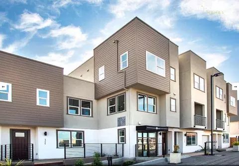 1792 Boxcar Cir, Oakland, CA 94607