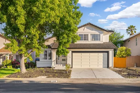 718 Catalina Cir, Vallejo, CA 94589 photo 1