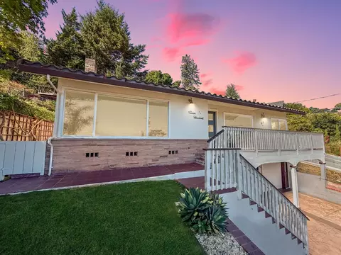 700 Escalona Dr, Santa Cruz, CA 95060