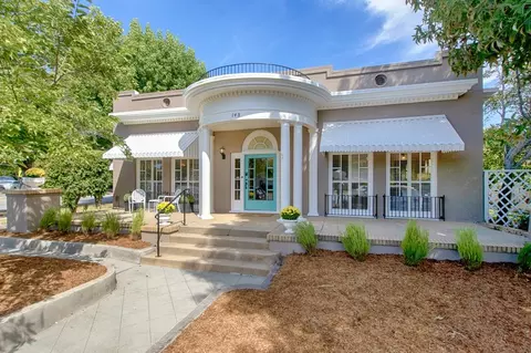 148 Peyton St, Santa Cruz, CA 95060