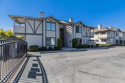 1052 Padre Dr 2, Salinas, CA 93901 photo 30