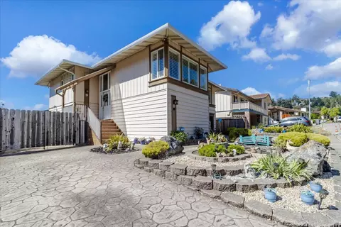 Other - 9 Barton Pl, Pacifica, CA 94044 photo 1 of 12