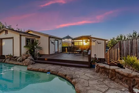 Other - 9 Barton Pl, Pacifica, CA 94044 photo 10 of 12