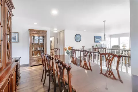 Dining - 9 Barton Pl, Pacifica, CA 94044 photo 4 of 9