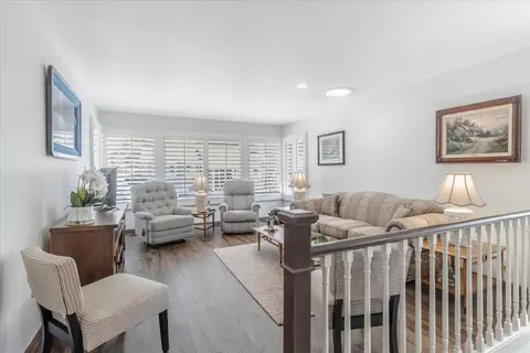 Living - 9 Barton Pl, Pacifica, CA 94044 photo 1 of 6