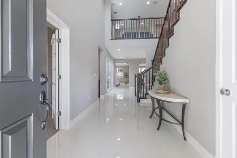 Entry Way - 9958 Bobcat Ct, Gilroy, CA 95020 photo 1 of 6
