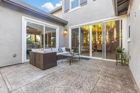 Exterior - 9958 Bobcat Ct, Gilroy, CA 95020 photo 12 of 32