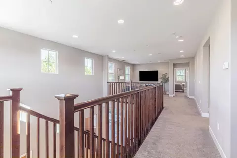Entry Way - 9958 Bobcat Ct, Gilroy, CA 95020 photo 4 of 6