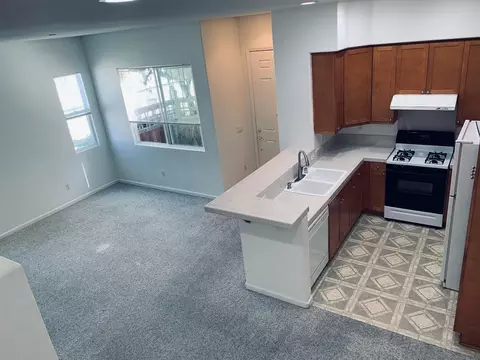 386 Imagination Pl, Milpitas, CA 95035 photo 1