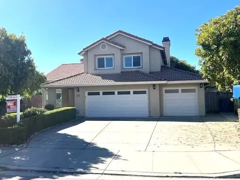 162 Pacific Ct, Marina, CA 93933 photo 1