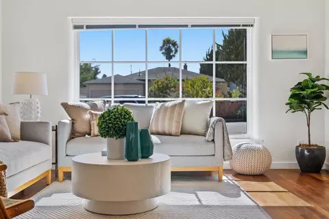 1430 Laurel St, Santa Cruz, CA 95060