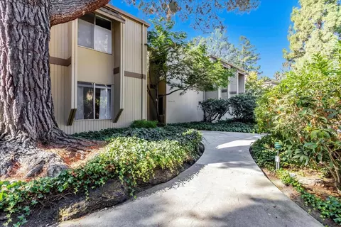505 Cypress Point Dr 209, Mountain View, CA 94043 photo 1