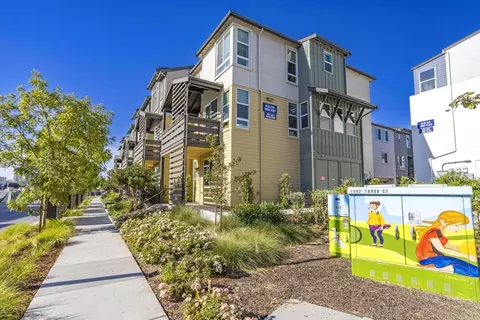2072 Tarob Ct, Milpitas, CA 95035 photo 2
