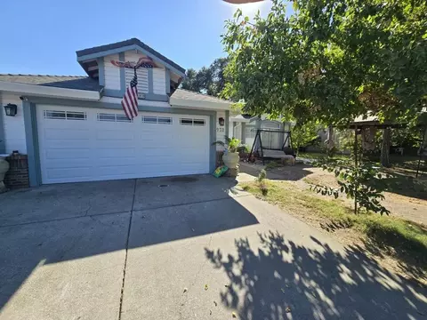 930 Bell Ave, Sacramento, CA 95838
