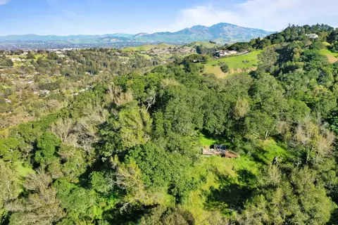3533 Springhill Rd, Lafayette, CA 94549 photo 24
