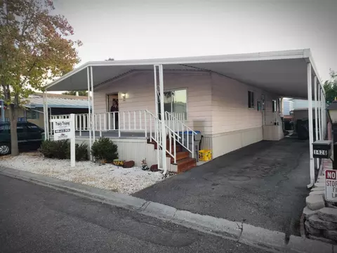 1426 Sunshade Ln 1426, San Jose, CA 95122