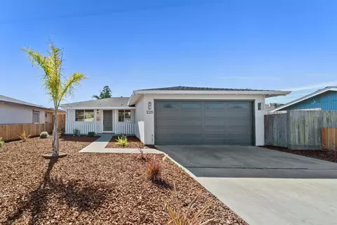 225 Heath St, Santa Cruz, CA 95060