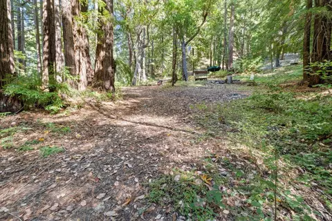 19900 Kings Creek Rd, Boulder Creek, CA 95006