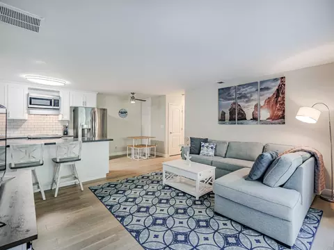 755 14th Ave 511, Santa Cruz, CA 95062