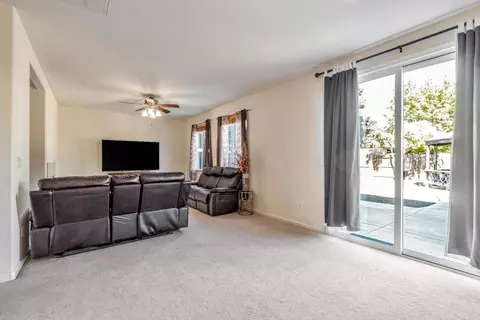 1433 Brahma St, Patterson, CA 95363 photo 4
