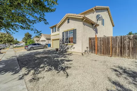 1433 Brahma St, Patterson, CA 95363 photo 2