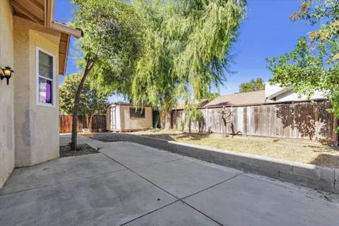 1515 Via Alberti, Gustine, CA 95322 photo 41