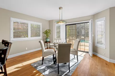 365 Martens Ave, Mountain View, CA 94040 photo 15