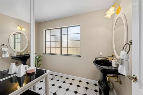 365 Martens Ave, Mountain View, CA 94040 photo 9