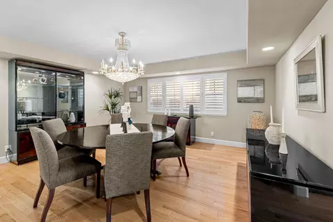 365 Martens Ave, Mountain View, CA 94040 photo 23