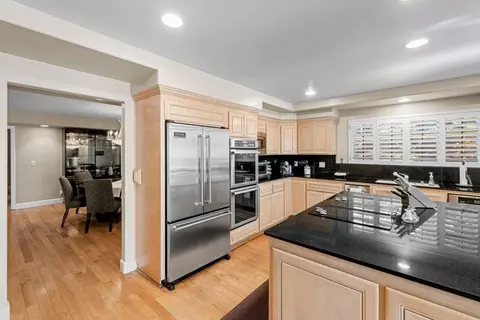 365 Martens Ave, Mountain View, CA 94040 photo 22