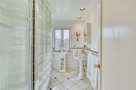 29 Talbot St, Salinas, CA 93901 photo 14