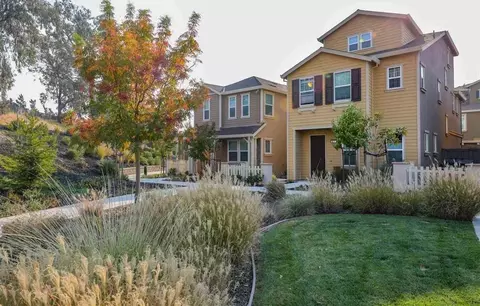 404 N Park Ct, Martinez, CA 94553 photo 1