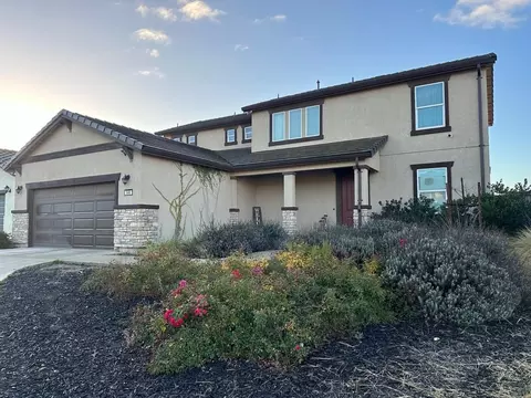646 Cadena Dr, Soledad, CA 93960 photo 1