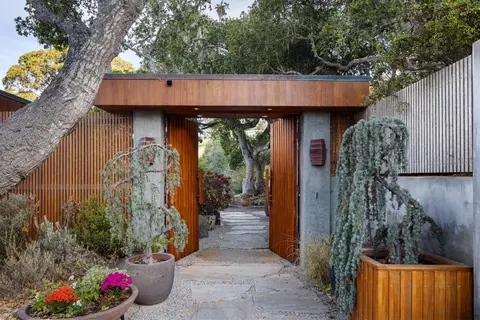 140 Boyd Way, Carmel, CA 93923 photo 2