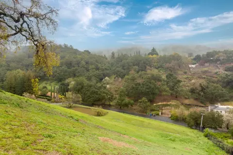 Undisclosed, Los Gatos, CA 95032