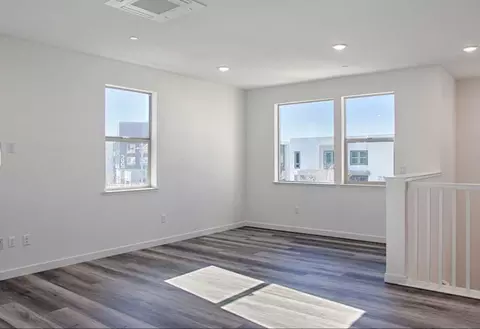 6685 Optimum Loop, San Jose, CA 95119 photo 3