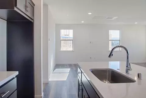 6685 Optimum Loop, San Jose, CA 95119 photo 4